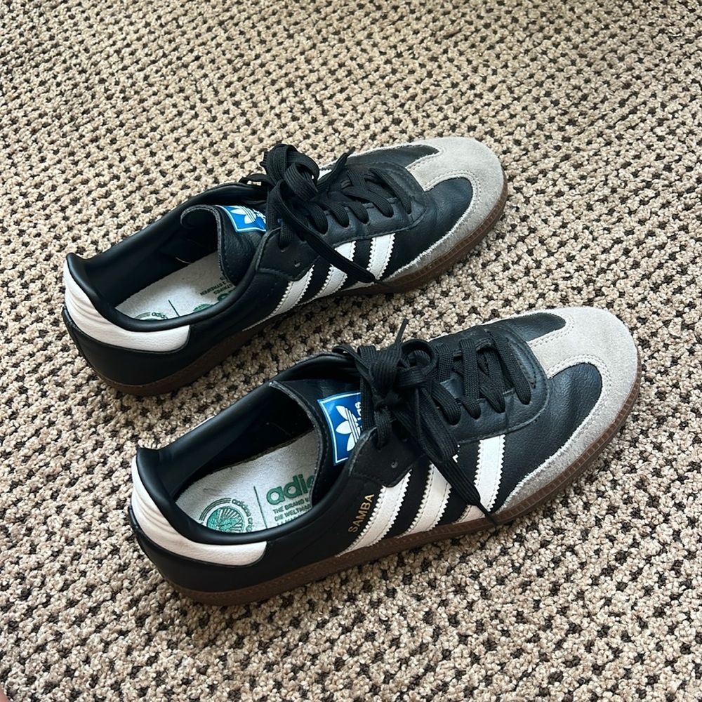 Adidas Sambas